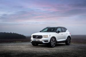 2017 Volvo XC40 T5 R-Design